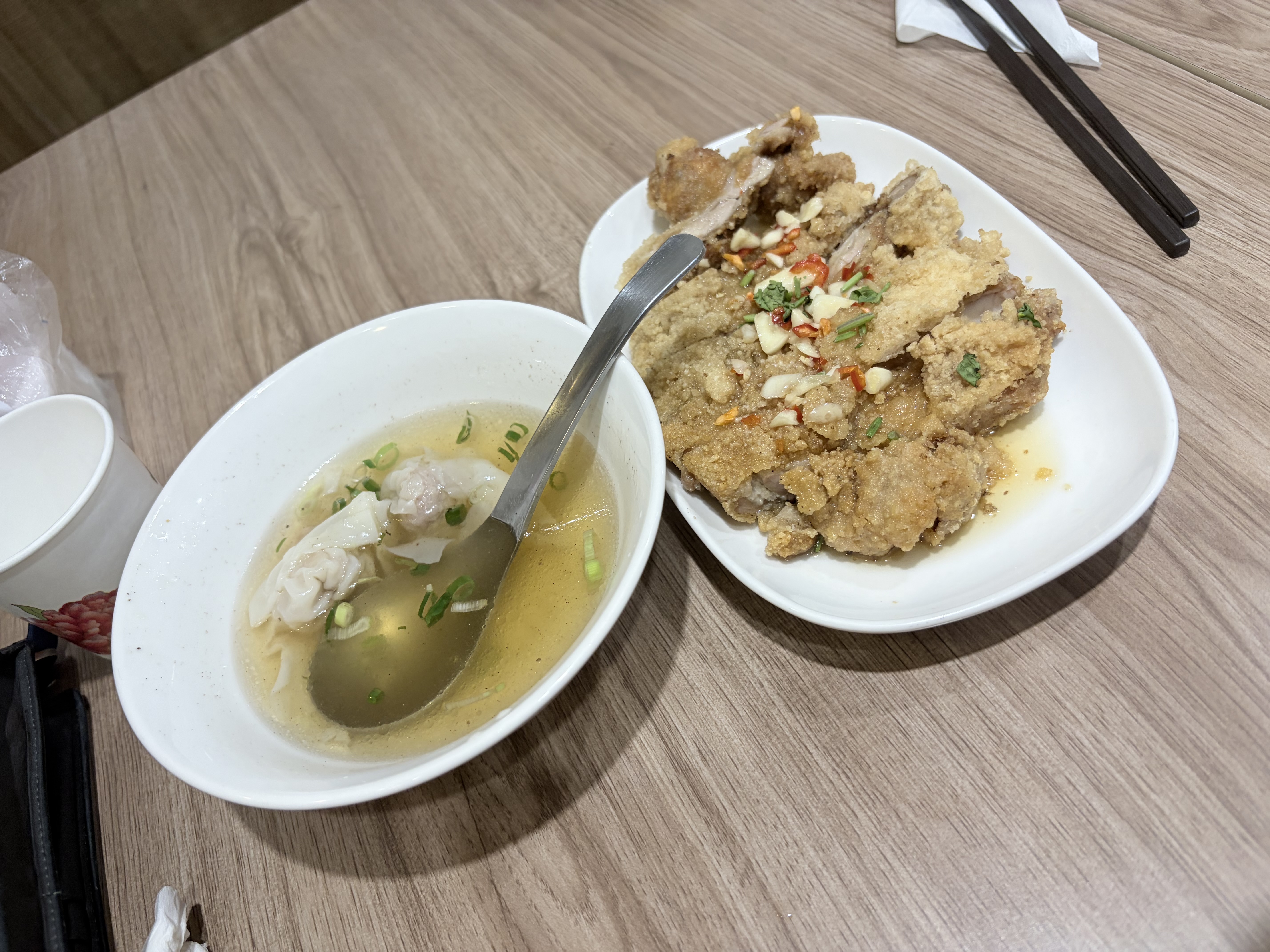 椒麻雞排和餛飩湯（第 1 張）